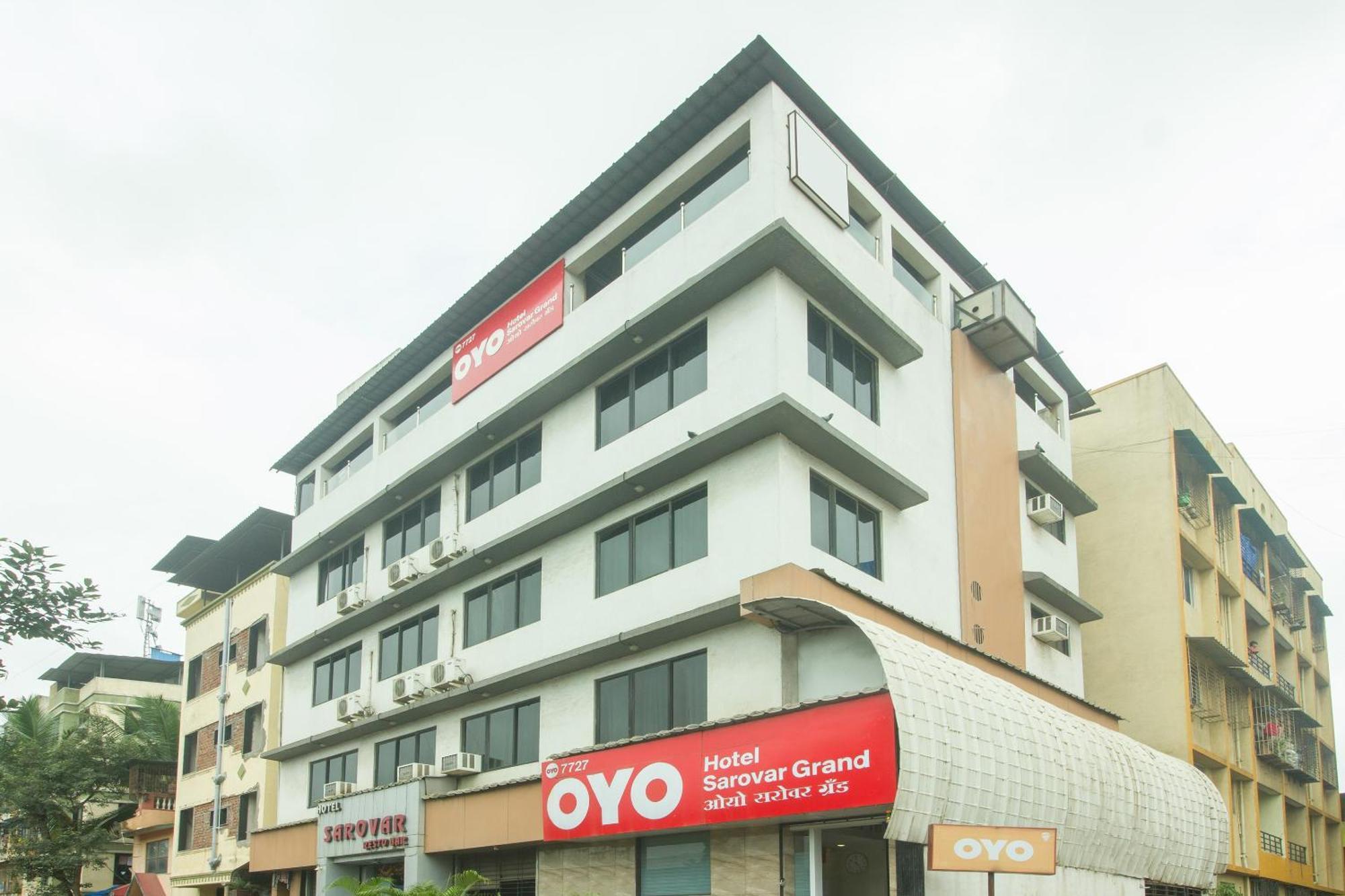 Oyo Hotel Sarovar Grand Kalamboli Exterior foto